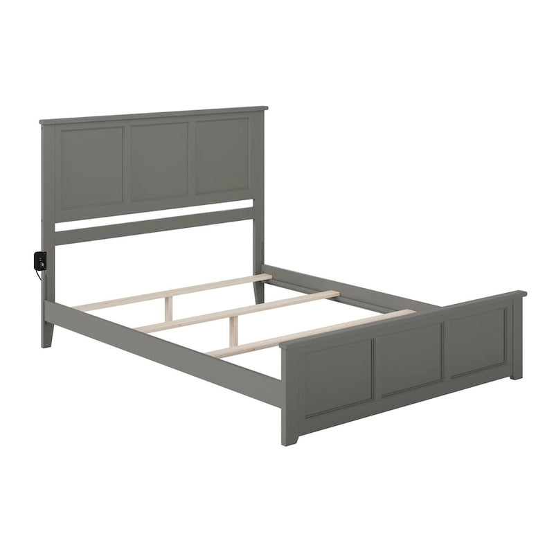 Massivholz-Fundamentbett mit passendem Fußteil