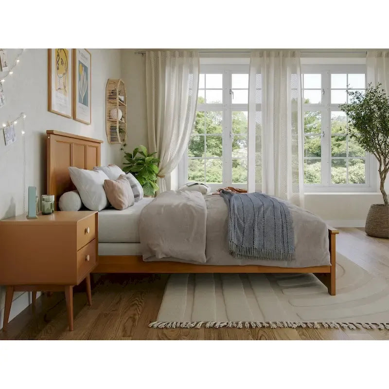 Massivholz-Fundamentbett mit passendem Fußteil