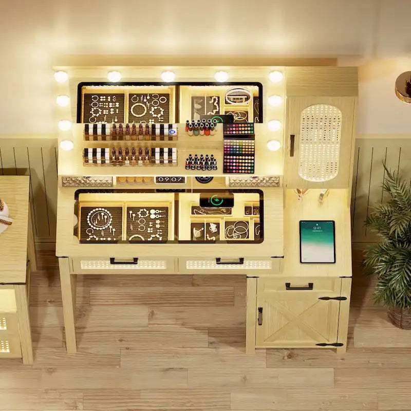 Schminktisch mit LED-Beleuchtung und Ladestation